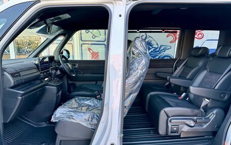 Honda Stepwgn, 2024 год, 3 789 000 рублей, 12 фотография