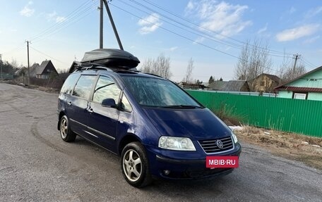 Volkswagen Sharan I рестайлинг, 2008 год, 800 000 рублей, 2 фотография
