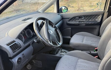 Volkswagen Sharan I рестайлинг, 2008 год, 800 000 рублей, 18 фотография