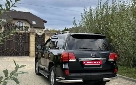 Toyota Land Cruiser 200, 2015 год, 4 799 999 рублей, 19 фотография