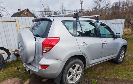 Toyota RAV4, 2006 год, 850 000 рублей, 2 фотография