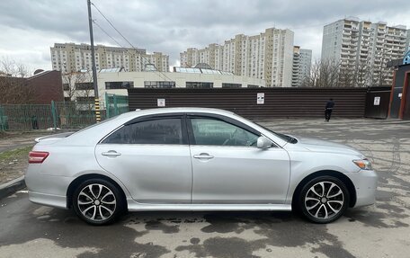 Toyota Camry, 2011 год, 1 130 000 рублей, 2 фотография