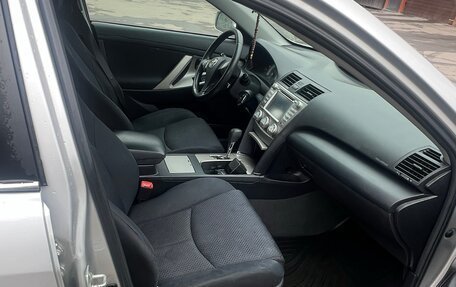 Toyota Camry, 2011 год, 1 130 000 рублей, 5 фотография