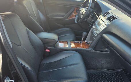 Toyota Camry, 2010 год, 1 500 000 рублей, 22 фотография