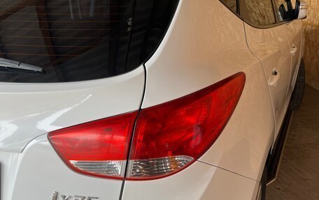 Hyundai ix35 I рестайлинг, 2013 год, 1 365 000 рублей, 14 фотография