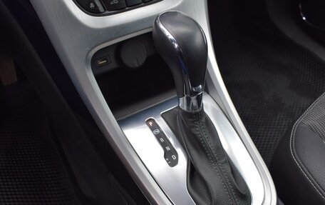 Opel Astra J, 2012 год, 1 160 000 рублей, 13 фотография