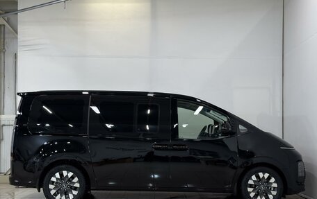 Hyundai Staria, 2024 год, 6 800 000 рублей, 9 фотография