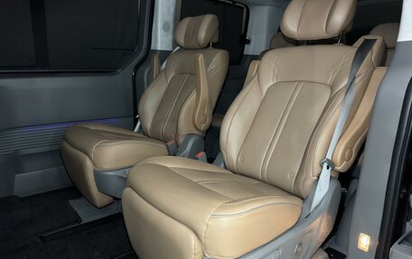 Hyundai Staria, 2024 год, 6 800 000 рублей, 13 фотография