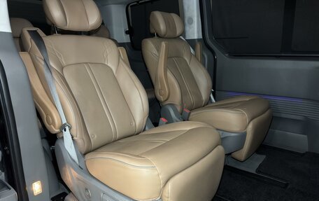 Hyundai Staria, 2024 год, 6 800 000 рублей, 14 фотография