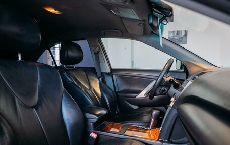 Toyota Camry, 2008 год, 1 050 000 рублей, 21 фотография