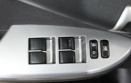 Toyota Corolla, 2011 год, 970 000 рублей, 13 фотография