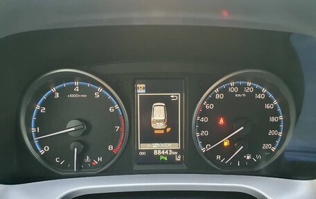 Toyota RAV4, 2018 год, 2 310 000 рублей, 19 фотография