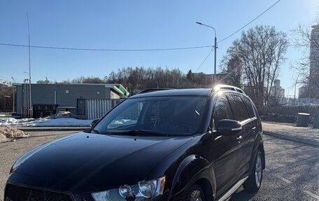 Mitsubishi Outlander III рестайлинг 3, 2011 год, 1 490 000 рублей, 1 фотография