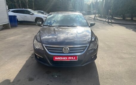 Volkswagen Passat CC I рестайлинг, 2011 год, 830 000 рублей, 1 фотография