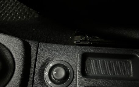 Renault Logan I, 2013 год, 700 000 рублей, 11 фотография