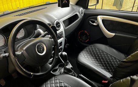 Renault Logan I, 2013 год, 700 000 рублей, 8 фотография