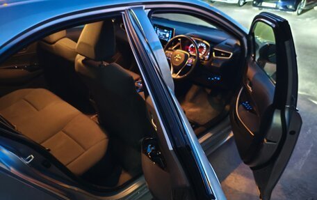 Toyota Corolla, 2019 год, 2 250 000 рублей, 10 фотография