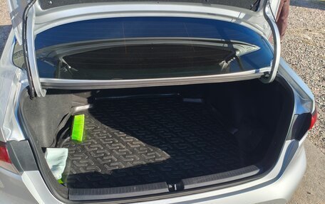 Toyota Corolla, 2019 год, 2 250 000 рублей, 18 фотография