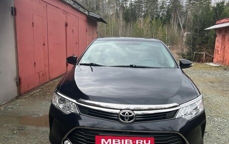 Toyota Camry, 2016 год, 2 150 000 рублей, 2 фотография