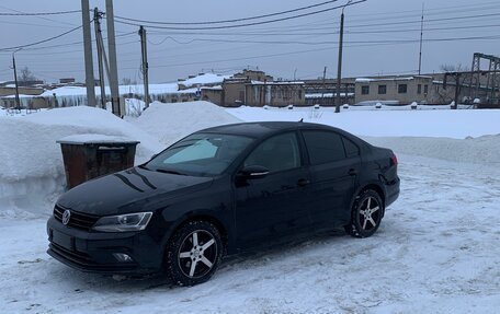 Volkswagen Jetta VI, 2014 год, 950 000 рублей, 3 фотография