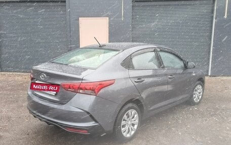 Hyundai Solaris II рестайлинг, 2021 год, 1 555 000 рублей, 5 фотография