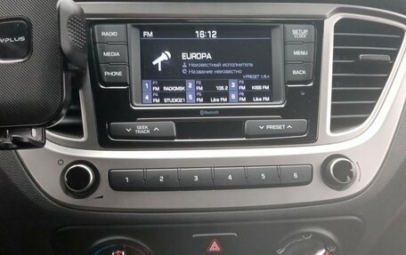 Hyundai Solaris II рестайлинг, 2021 год, 1 555 000 рублей, 24 фотография