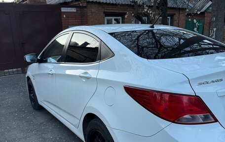 Hyundai Solaris II рестайлинг, 2016 год, 1 180 000 рублей, 2 фотография