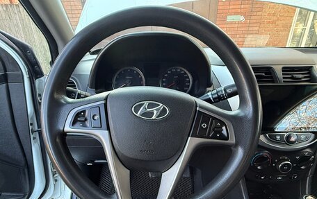 Hyundai Solaris II рестайлинг, 2016 год, 1 180 000 рублей, 5 фотография