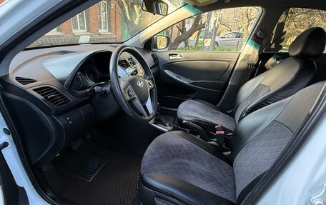 Hyundai Solaris II рестайлинг, 2016 год, 1 180 000 рублей, 12 фотография