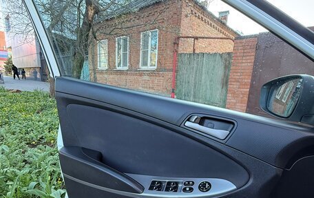 Hyundai Solaris II рестайлинг, 2016 год, 1 180 000 рублей, 4 фотография