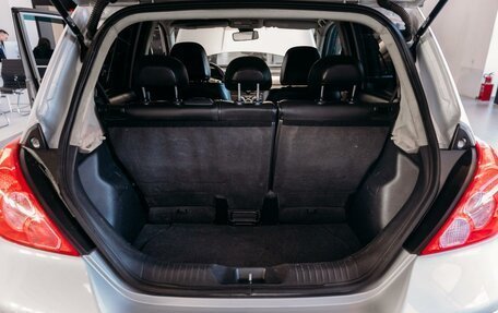 Nissan Tiida, 2007 год, 920 000 рублей, 20 фотография