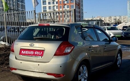KIA cee'd I рестайлинг, 2010 год, 899 000 рублей, 7 фотография