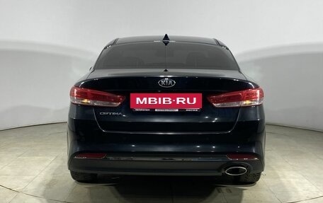 KIA Optima IV, 2017 год, 1 850 000 рублей, 10 фотография