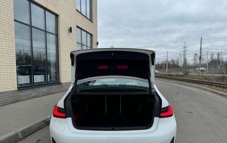 BMW 3 серия, 2019 год, 3 850 000 рублей, 9 фотография