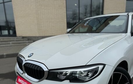 BMW 3 серия, 2019 год, 3 850 000 рублей, 3 фотография