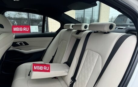 BMW 3 серия, 2019 год, 3 850 000 рублей, 20 фотография