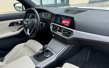 BMW 3 серия, 2019 год, 3 850 000 рублей, 25 фотография