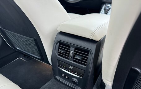 BMW 3 серия, 2019 год, 3 850 000 рублей, 28 фотография