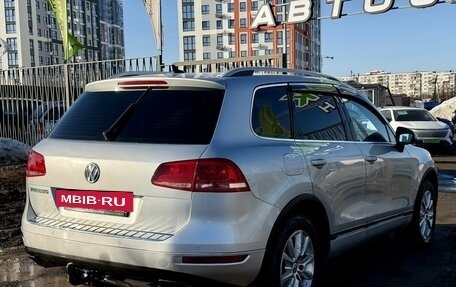 Volkswagen Touareg III, 2011 год, 1 349 000 рублей, 3 фотография