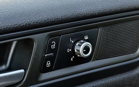 Volkswagen Touareg III, 2011 год, 1 349 000 рублей, 10 фотография