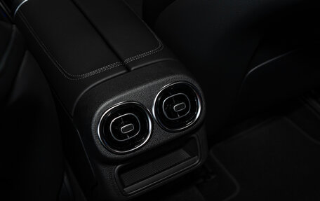 Mercedes-Benz GLC, 2025 год, 9 750 000 рублей, 26 фотография