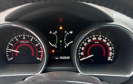 Toyota Highlander III, 2011 год, 1 745 000 рублей, 15 фотография