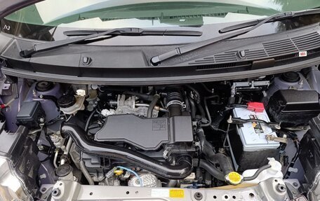 Toyota Roomy I, 2018 год, 1 290 000 рублей, 24 фотография