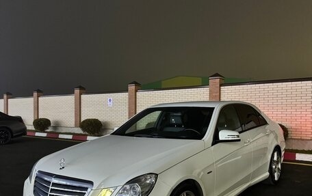 Mercedes-Benz E-Класс, 2011 год, 1 600 000 рублей, 2 фотография
