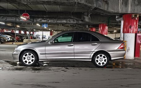 Mercedes-Benz C-Класс, 2006 год, 950 000 рублей, 3 фотография
