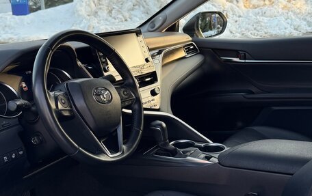 Toyota Camry, 2021 год, 3 700 000 рублей, 14 фотография