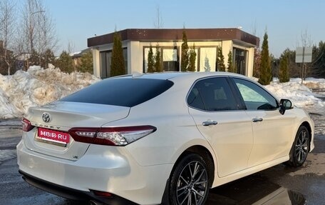 Toyota Camry, 2021 год, 3 700 000 рублей, 4 фотография