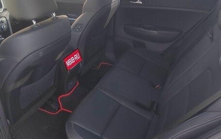 KIA Sportage IV рестайлинг, 2021 год, 2 395 000 рублей, 6 фотография