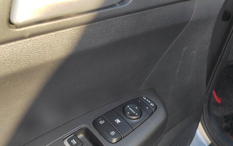 KIA Sportage IV рестайлинг, 2021 год, 2 395 000 рублей, 11 фотография