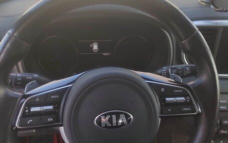 KIA Sportage IV рестайлинг, 2021 год, 2 395 000 рублей, 13 фотография